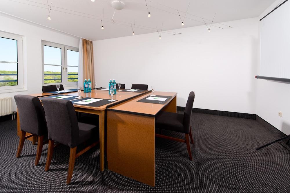 Coffee Fellows Hotel Frankfurt Airport-Langen Langen  Zewnętrze zdjęcie
